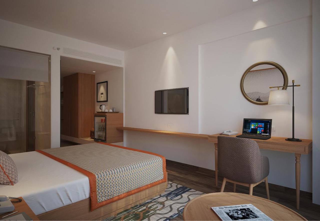 Bellevue Sarovar Premiere Junagadh Dış mekan fotoğraf